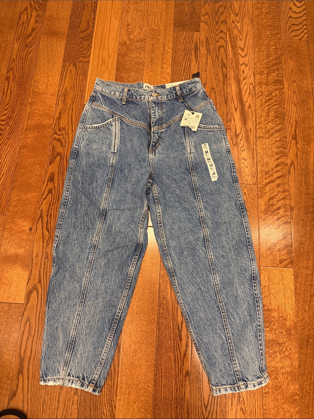 Zara Blue Boyfriend Jeans with Vertical Seams